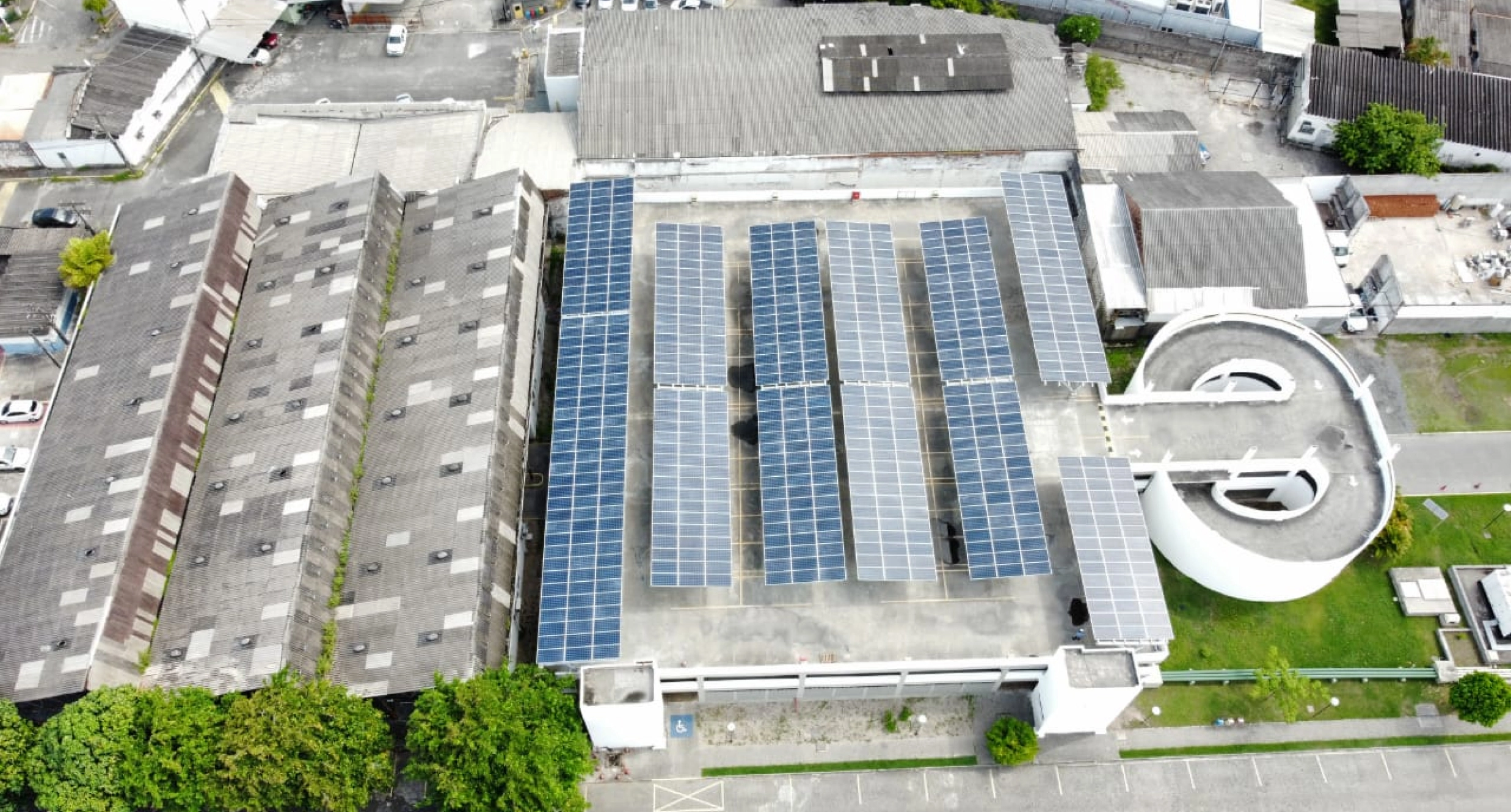 Kroma Energia e Elétron Energy realizam entrega, através de Parceria Público Privada, de Carport para a Companhia Pernambucana de Saneamento